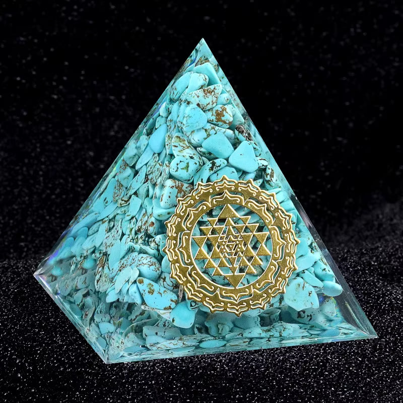 Crystal Pyramids  5cm