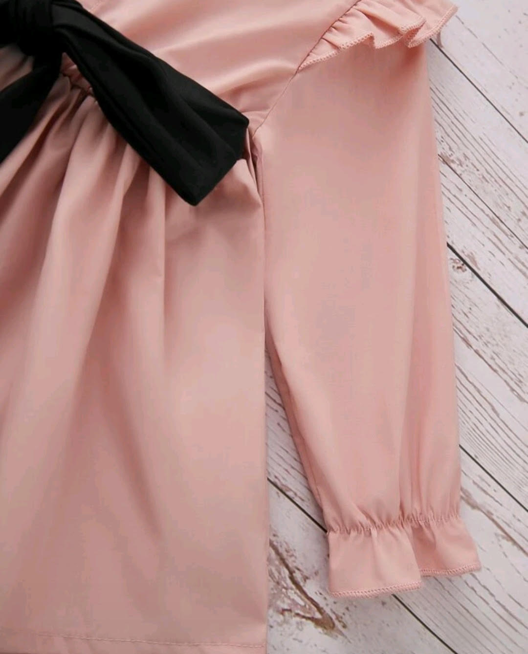 Baby Girl Ruffle Shoulder Train-Back Blouse & Black Bow Belt Pants Set